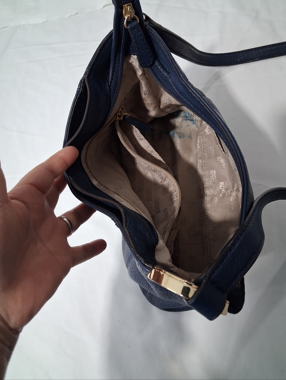 Michael Kors Navy Pebbled Leather Crossbody Bag - Picture 5 of 11